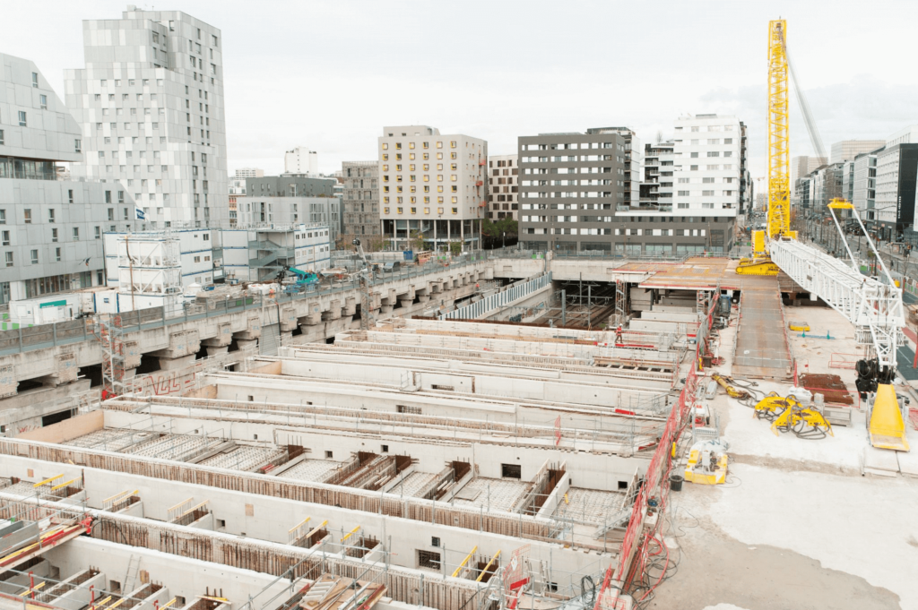 Photo du projet M10 à Paris 13 pour SNCF et SEMAPA.