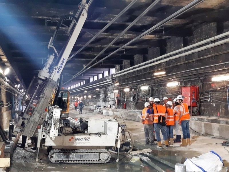 paris_rer_c_chantier_castor_pont_de_lalma-800x600